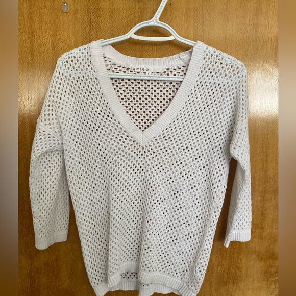 cute sweater - Picture 1 of 1